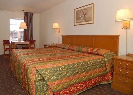 Econo Lodge Huntsville- University Area Eksteriør billede